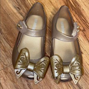 Gold Melissa shoes for girl, in good condition
